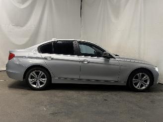 BMW 3-serie 3 serie (F30) Sedan 320i 2.0 16V (N20-B20B) [135kW]  (03-2012/10-2018)= picture 7