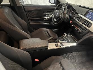 BMW 3-serie 3 serie (F30) Sedan 320i 2.0 16V (N20-B20B) [135kW]  (03-2012/10-2018)= picture 15
