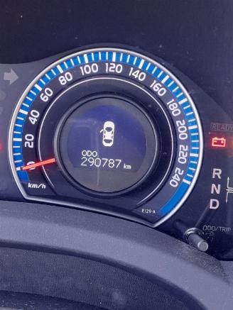 Toyota Auris Auris (E15) Hatchback 1.8 16V HSD Full Hybrid (2ZRFXE) [100kW]  (09-20=
10/09-2012) picture 2