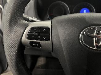 Toyota Auris Auris (E15) Hatchback 1.8 16V HSD Full Hybrid (2ZRFXE) [100kW]  (09-20=
10/09-2012) picture 21