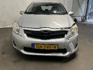 Toyota Auris Auris (E15) Hatchback 1.8 16V HSD Full Hybrid (2ZRFXE) [100kW]  (09-20=
10/09-2012) picture 7