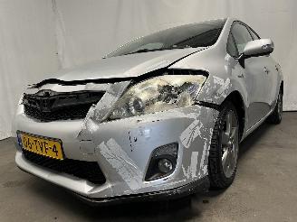 Auto incidentate Toyota Auris Auris (E15) Hatchback 1.8 16V HSD Full Hybrid (2ZRFXE) [100kW]  (09-20=
10/09-2012) 2012/4