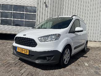 Auto incidentate Ford Transit Transit Courier Van 1.5 TDCi 75 (UGCA) [55kW]  (02-2014/12-2023) 2017/4
