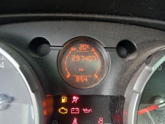 Nissan Qashqai Qashqai (J10) SUV 2.0 16V (MR20DE(Euro 5)) [104kW]  (02-2007/01-2014) picture 2