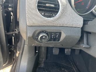 Daewoo Cruze Cruze (300) Sedan 1.8 16V VVT (F18D4(Euro 5)) [104kW]  (05-2009/12-201=
5) picture 17