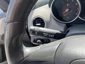Daewoo Cruze Cruze (300) Sedan 1.8 16V VVT (F18D4(Euro 5)) [104kW]  (05-2009/12-201=
5) picture 16