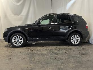 BMW X3 X3 (E83) SUV 2.5 Si 24V (N52-B25A) [160kW]  (08-2006/08-2008) picture 4