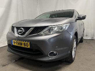 skadebil auto Nissan Qashqai Qashqai (J11) SUV 1.2 DIG-T 16V (HRA2DDT) [85kW]  (11-2013/08-2018) 2014/2
