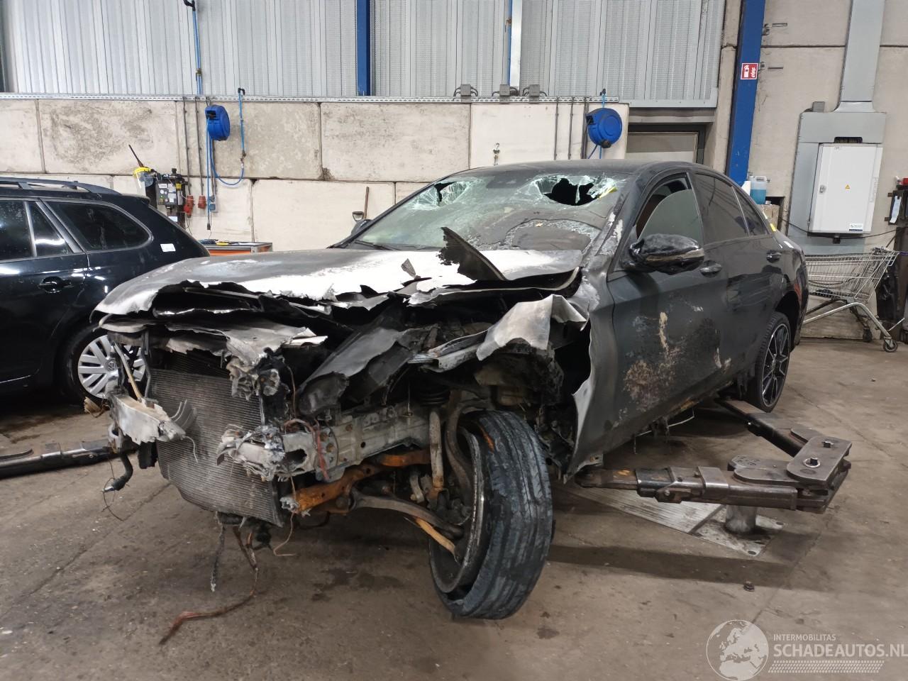 Mercedes C-klasse C (W205) Sedan C-220d 2.0 Turbo 16V (OM654.920) [110kW]  (05-2018/11-2=
018)