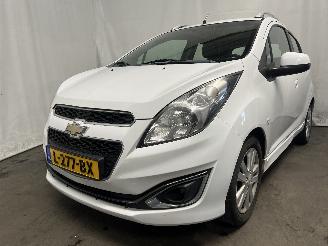 Vaurioauto  passenger cars Chevrolet Spark Spark (M300) Hatchback 1.2 16V (LMU) [60kW]  (03-2010/12-2015) 2020/8