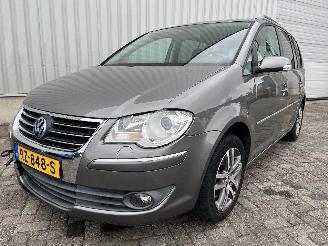 Volkswagen Touran Touran (1T1/T2) MPV 1.4 16V TSI 140 (CAVC) [103kW]  (02-2006/05-2010) picture 3