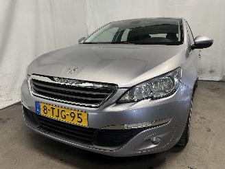 Vaurioauto  passenger cars Peugeot 308 308 (L3/L8/LB/LH/LP) Hatchback 5-drs 1.2 12V VTi PureTech 82 (EB2F(HMZ=
)) [60kW]  (09-2013/06-2021) 2014/2