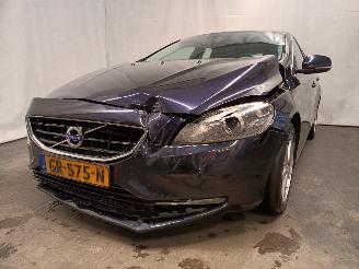 skadebil auto Volvo V-40 V40 (MV) Hatchback 5-drs 2.0 D2 16V (D4204T8(Euro 6b)) [88kW]  (02-201=
5/08-2019) 2015/8