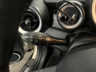 Mini Clubman Clubman (R55) Combi 1.4 16V One (N12-B14A) [70kW]  (03-2009/02-2010) picture 19