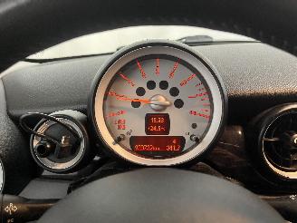 Mini Clubman Clubman (R55) Combi 1.4 16V One (N12-B14A) [70kW]  (03-2009/02-2010) picture 17