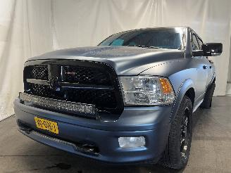 uszkodzony samochody osobowe Dodge Ram Ram 1500 (DS/DJ/D2) Pick-up 5.7 V8 Hemi 1500 4x2 (EZD) [291kW]  (09-20=
08/12-2010) 2013/11