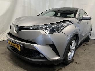 Unfallwagen Toyota C-HR C-HR (X1,X5) SUV 1.8 16V Hybrid (2ZRFXE) [90kW]  (10-2016/...) 2018/11