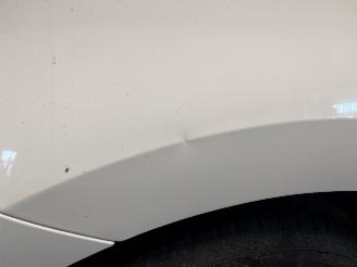 Volkswagen Polo Polo V (6R) Hatchback 1.2 TDI 12V BlueMotion (CFWA(Euro 5)) [55kW]  (1=
0-2009/05-2014) picture 9