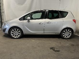 Opel Meriva Meriva (B) MPV 1.4 Turbo 16V Ecotec (A14NET(Euro 5)) [103kW]  (06-2010=
/03-2017) picture 4