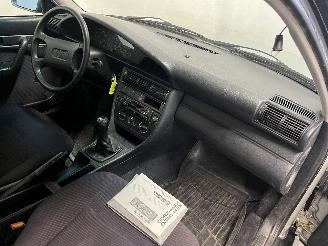 Audi 100 100 (C4) Sedan 2.3 E 5E (AAR) [98kW]  (12-1990/07-1994) picture 9