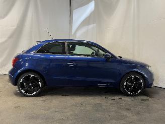 Audi A1 A1 (8X1/8XK) Hatchback 3-drs 1.2 TFSI (CBZA) [63kW]  (05-2010/04-2015)= picture 7