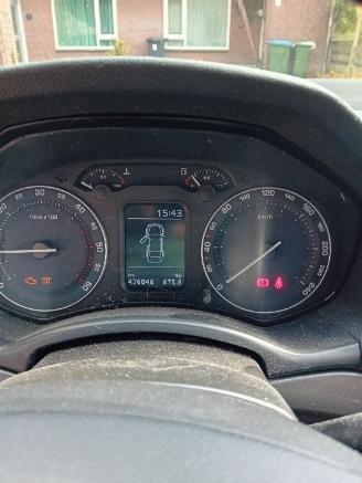 Skoda Octavia Octavia (1Z3) Liftback 1.9 TDI (BLS) [77kW]  (06-2004/12-2010) picture 2