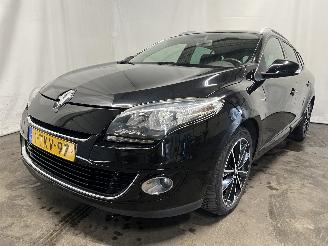Vaurioauto  passenger cars Renault Mégane Megane III Grandtour (KZ) Combi 5-drs 1.2 16V TCE 115 (H5F-400(H5F-A4)=
) [85kW]  (03-2012/02-2016) 2012/10
