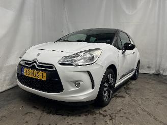 Unfallwagen Citroën DS3 DS3 (SA) Hatchback 1.6 VTi 120 16V (EP6C(5FS)) [88kW]  (04-2010/07-201=
5) 2010/9