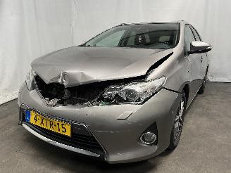 Voiture accidenté Toyota Auris Auris Touring Sports (E18) Combi 1.8 16V Hybrid (2ZRFXE) [100kW]  (07-=
2013/12-2018) 2014/10