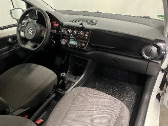 Volkswagen Up! Up! (121) Hatchback 1.0 12V 60 (CHYA) [44kW]  (08-2011/08-2020) picture 14