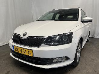 skadebil auto Skoda Fabia Fabia III Combi (NJ5) Combi 5-drs 1.4 TDI 16V 90 Greentech (CUSB(Euro =
6)) [66kW]  (10-2014/12-2022) 2015/11