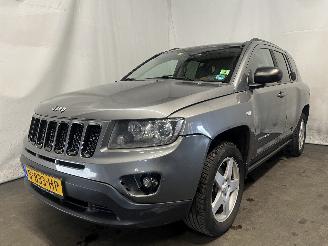 Jeep Compass Compass I (MK49) SUV 2.4 16V 4x4 (ERZ) [125kW]  (09-2006/12-2016) picture 3
