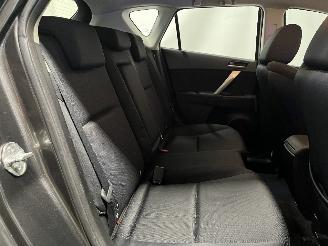 Mazda 3 3 Sport (BL14/BLA4/BLB4) Hatchback 2.2 CITD 16V 185 (R2) [136kW]  (01-=
2009/05-2013) picture 17