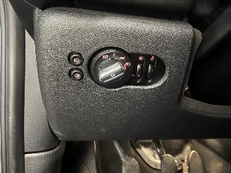 Mini Mini Mini (F56) Hatchback 3-drs 1.5 12V Cooper (B38A15A) [100kW]  (12-2013/=
=2E..) picture 25