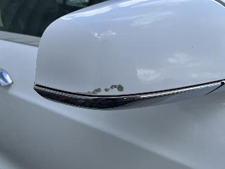 Tesla Model S Model S Liftback 85 (L1S) [270kW]  (09-2012/02-2016) picture 15