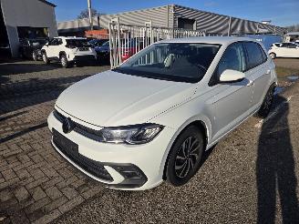 Coche accidentado Volkswagen Polo 1.0 TSI Life 2023/6