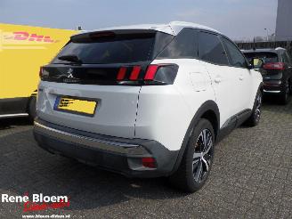 krockskadad bil auto Peugeot 3008 1.2 Pure Tech Allure 131pk 2018/6