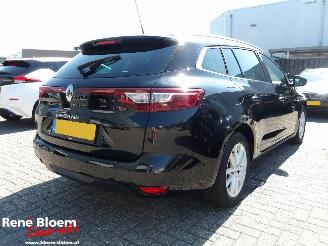 Vaurioauto  passenger cars Renault Mégane 1.2 Tce Limited Navi 131pk 2018/5
