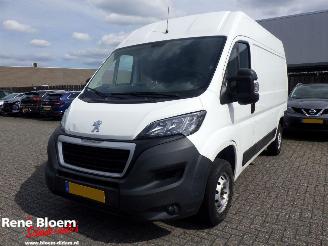 krockskadad bil bedrijf Peugeot Boxer 2.0 Blue HDI L2H2 Premium Pack 2019/9