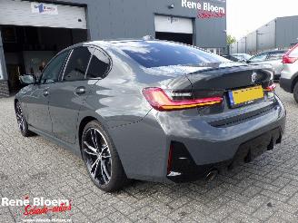 BMW 3-serie 330e M-Pakket Full Option 292pk picture 2