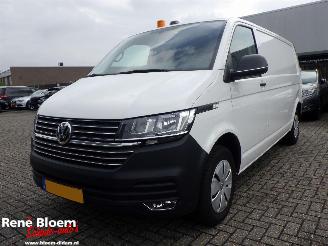 krockskadad bil bedrijf Volkswagen Transporter 2.0 TDI L2H1 Highline 150pk 2024/7
