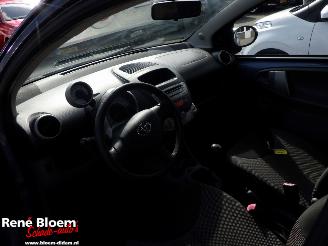 Toyota Aygo 1.0-12V Comfort Airco picture 13