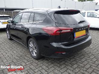 Ford Focus 1.0 EcoBoost Titanium Hybrid picture 5