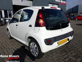 Peugeot 107 1.0 Access Accent Airco 5drs picture 2