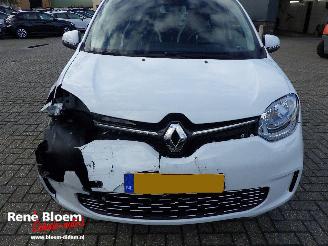 Renault Twingo Z.E. R80 E-Tech Série Limitée Urban Night 22kWh picture 4