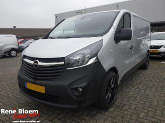 skadebil bedrijf Opel Vivaro 1.6 CDTI L2H1 Edition Airco 2017/1