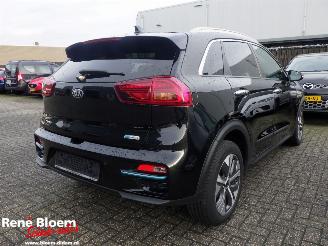 Vaurioauto  passenger cars Kia e-Niro Executieve-Line 64kwh Navi 2021/7