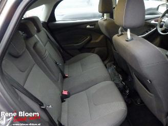 Ford Focus 1.0 Ecoboost 5drs Titanium Airco picture 14