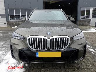 BMW X5 XDRIVE50E M-Pakket B&W Sound 435pk Full Option picture 3