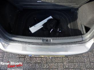 Volkswagen Golf 1.0 TSI Comfortline 5drs picture 12